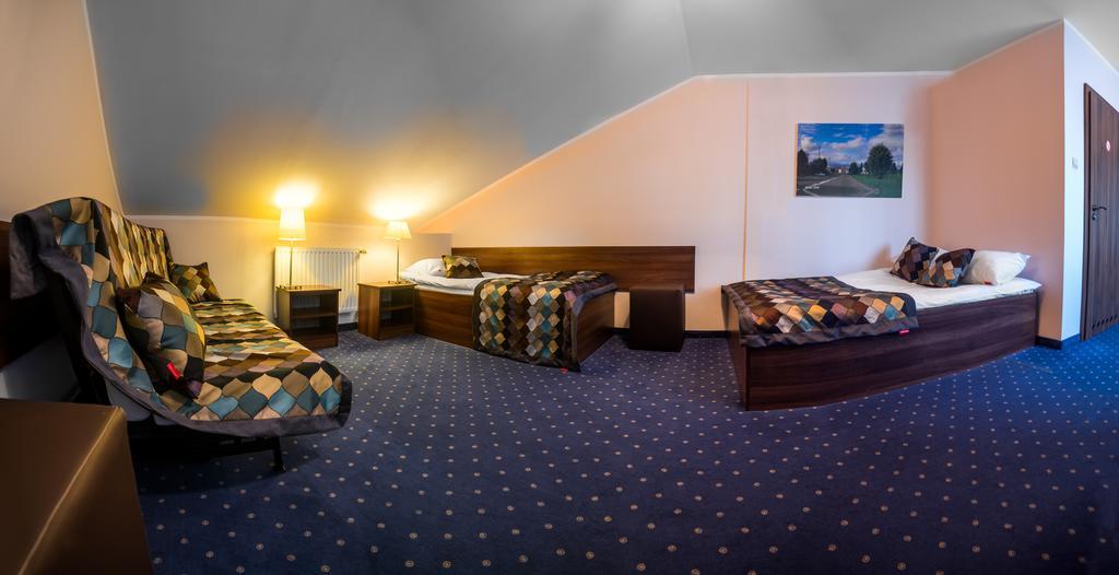 Hotel Colnus Kolno  Luaran gambar